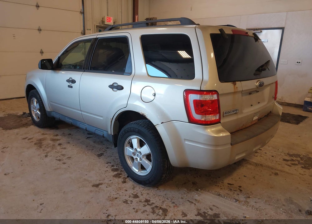 2011 FORD ESCAPE XLT VIN: 1FMCU0DG8BKB80016