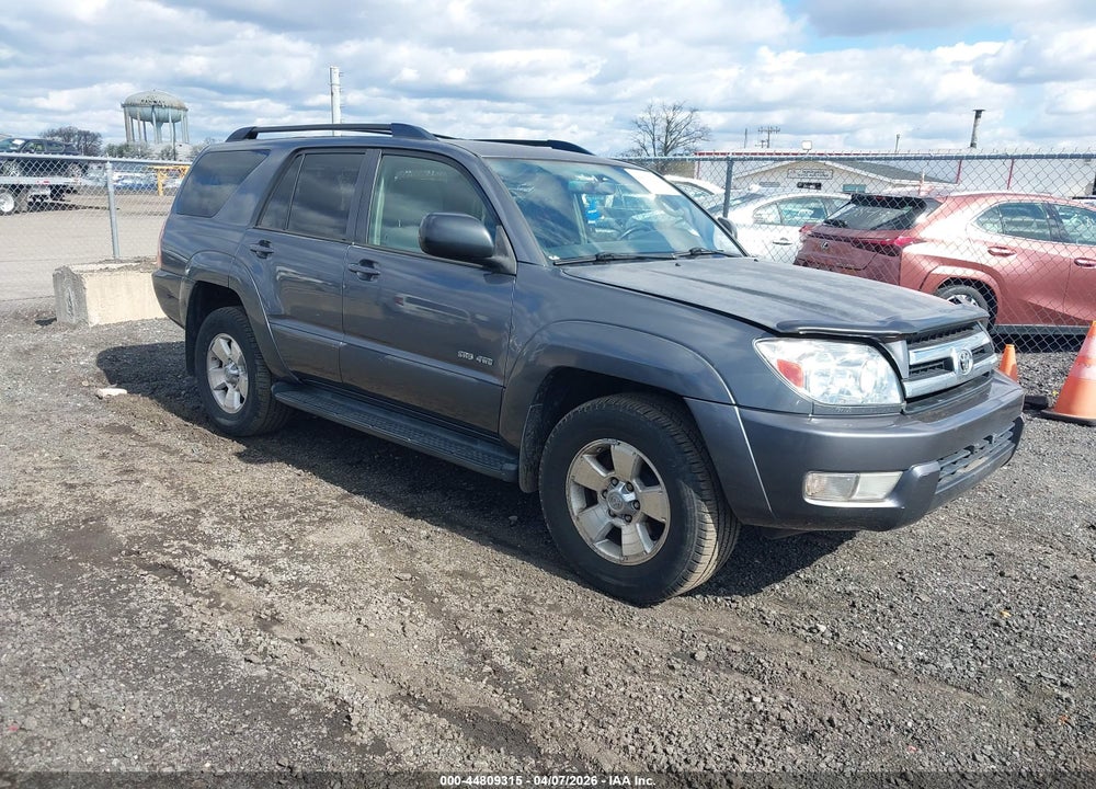 2005 TOYOTA 4RUNNER SR5 V6 VIN: JTEBU14R450075962