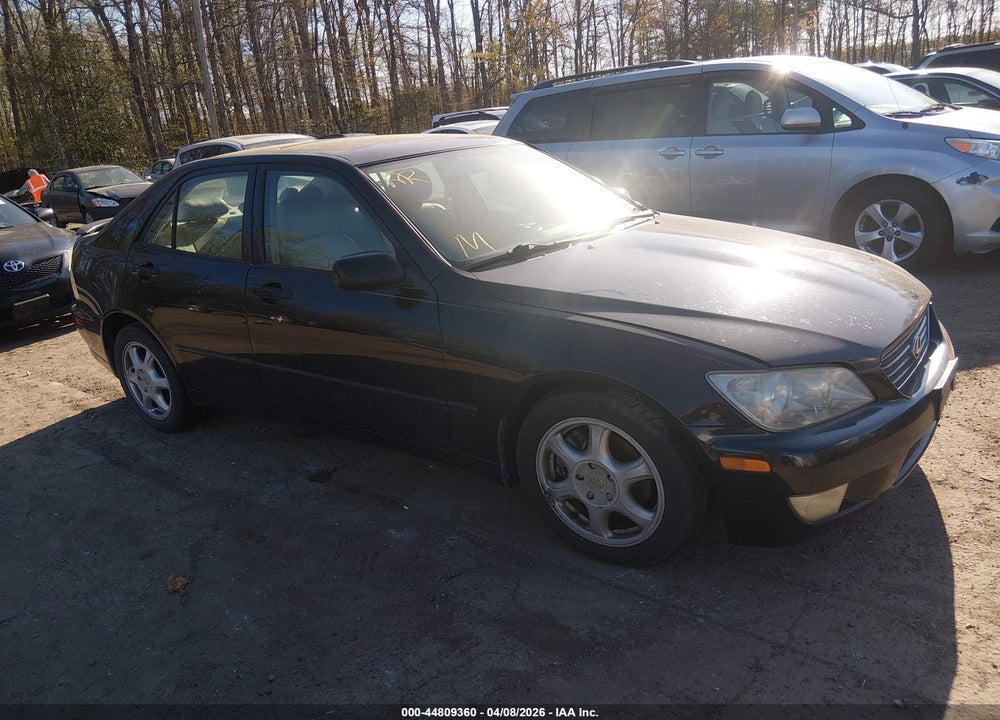 2001 LEXUS IS 300 VIN: JTHBD182610028569