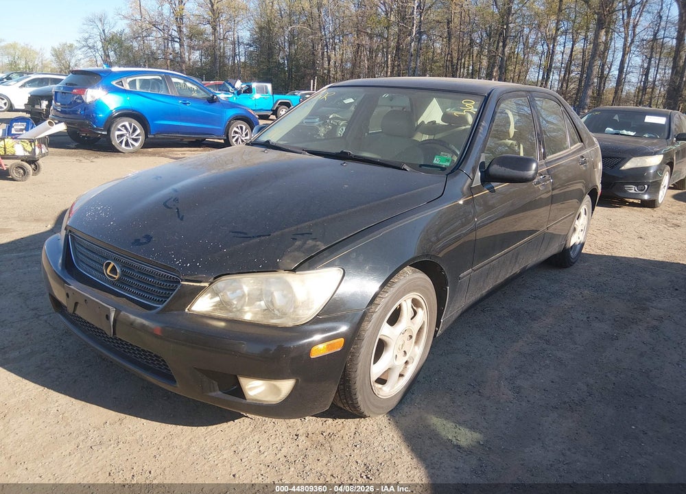 2001 LEXUS IS 300 VIN: JTHBD182610028569
