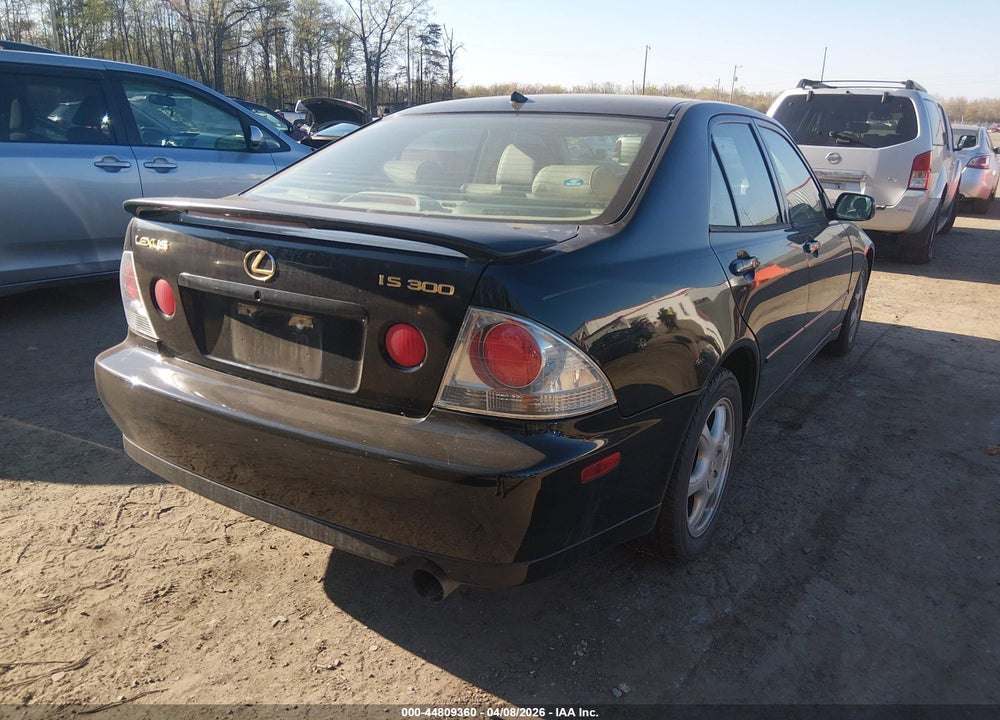 2001 LEXUS IS 300 VIN: JTHBD182610028569