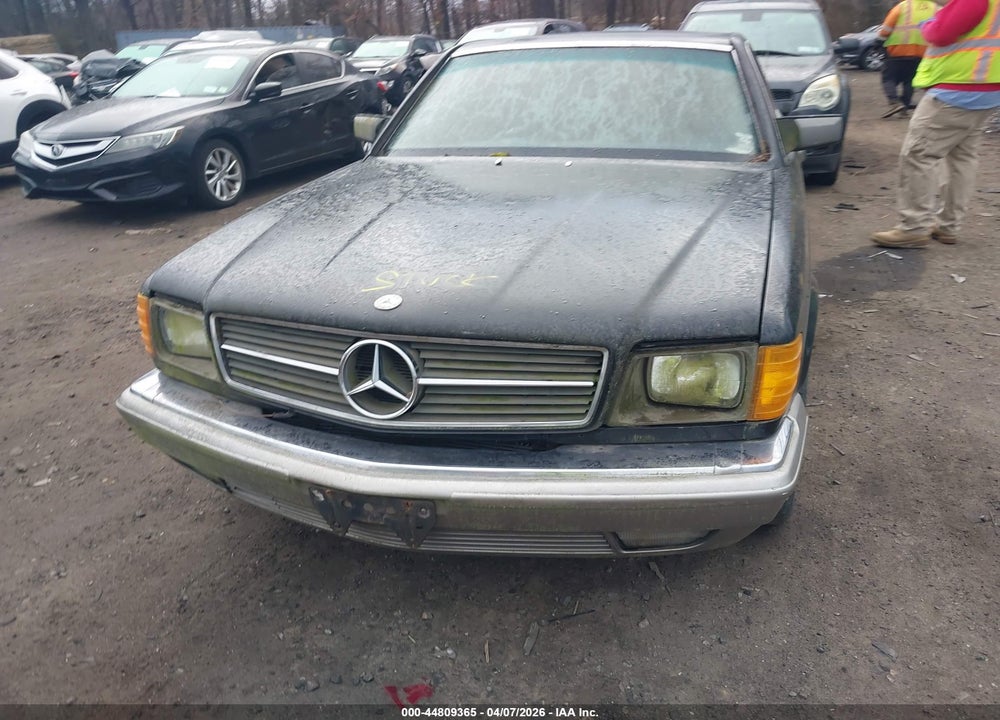 1984 MERCEDES-BENZ 500 SEC VIN: WDBCA44A4EA017064