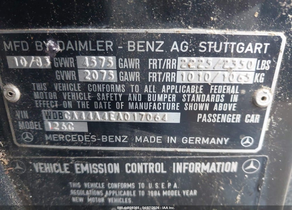 1984 MERCEDES-BENZ 500 SEC VIN: WDBCA44A4EA017064
