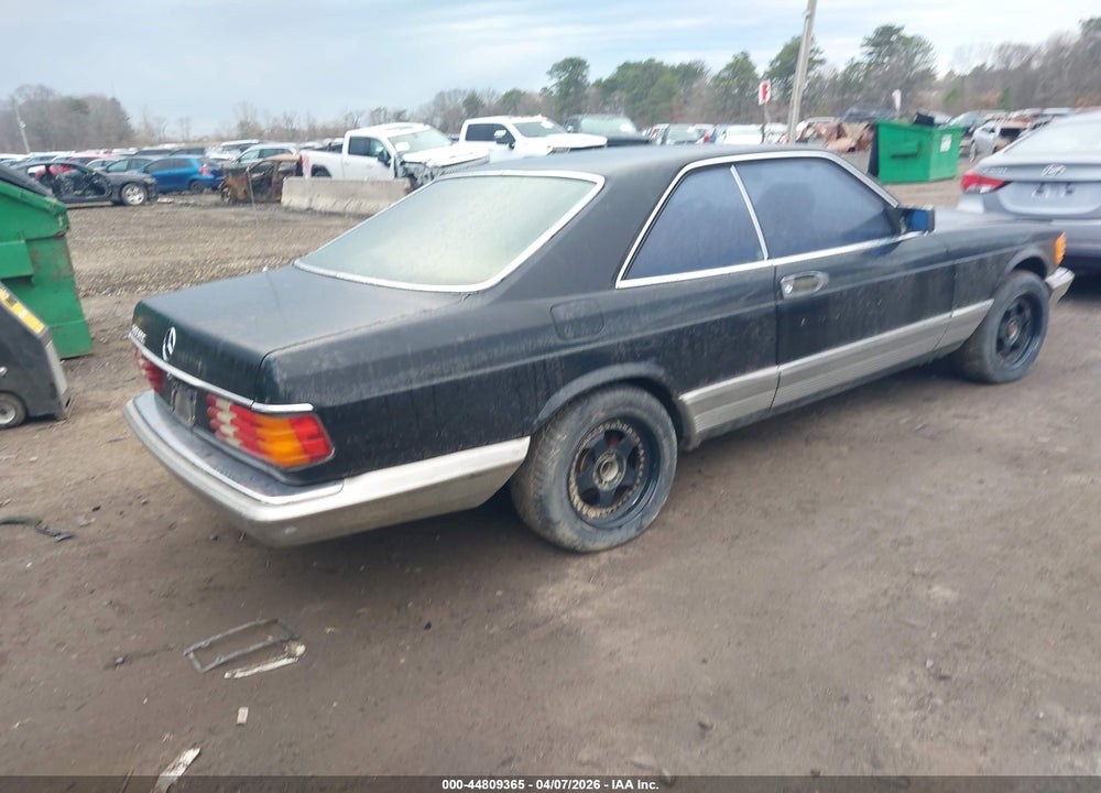 1984 MERCEDES-BENZ 500 SEC VIN: WDBCA44A4EA017064