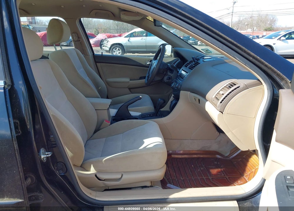 2004 HONDA ACCORD 2.4 LX VIN: 1HGCM56364A078347