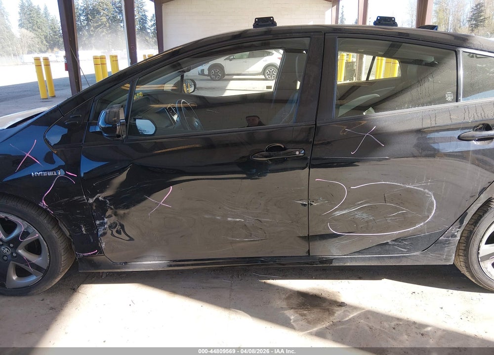 2020 TOYOTA PRIUS XLE VIN: JTDKARFU4L3115093
