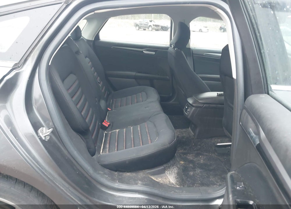 2016 FORD FUSION SE VIN: 3FA6P0T96GR265554