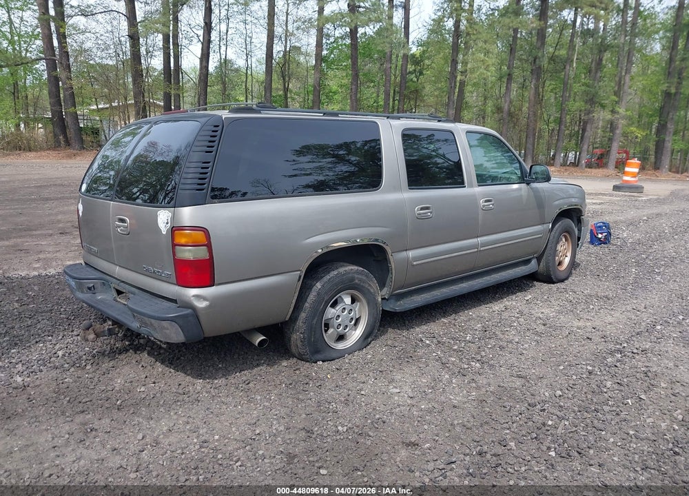 2002 CHEVROLET SUBURBAN 1500 LT VIN: 1GNEC16Z42J240262