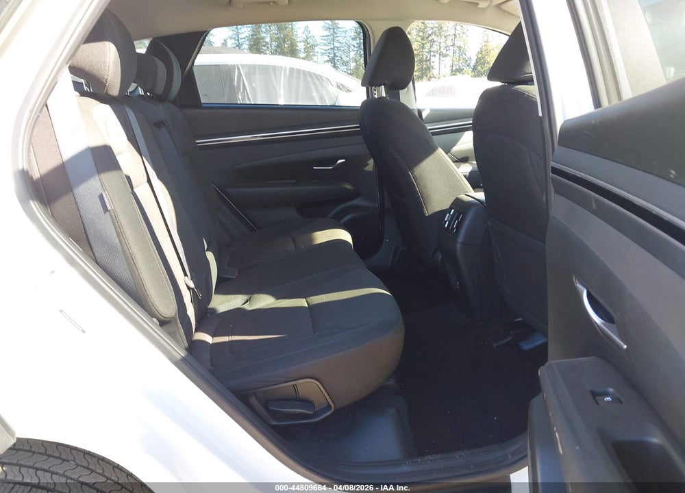 2024 HYUNDAI TUCSON SEL VIN: 5NMJBCDE9RH421640