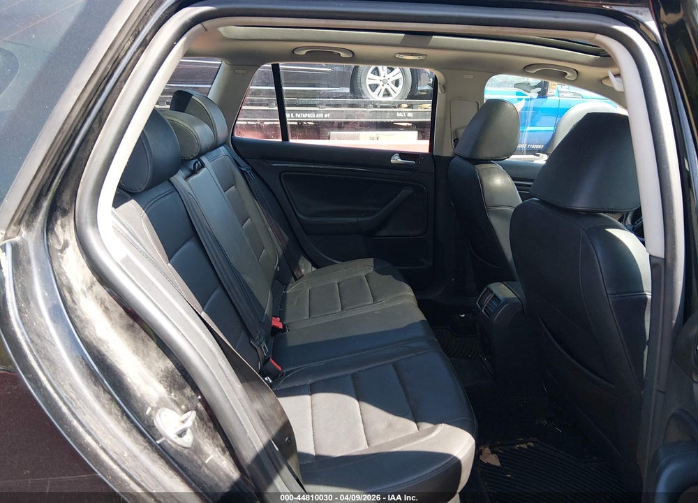 2012 VOLKSWAGEN JETTA SPORTWAGEN 2.0L TDI VIN: 3VWML7AJ9CM713440