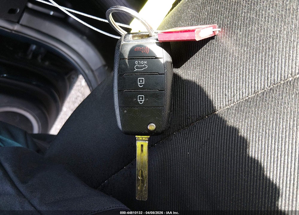 2017 KIA SOUL + VIN: KNDJP3A50H7474965