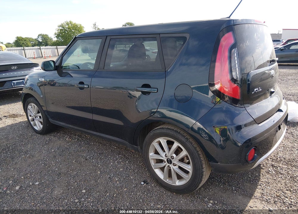 2017 KIA SOUL + VIN: KNDJP3A50H7474965