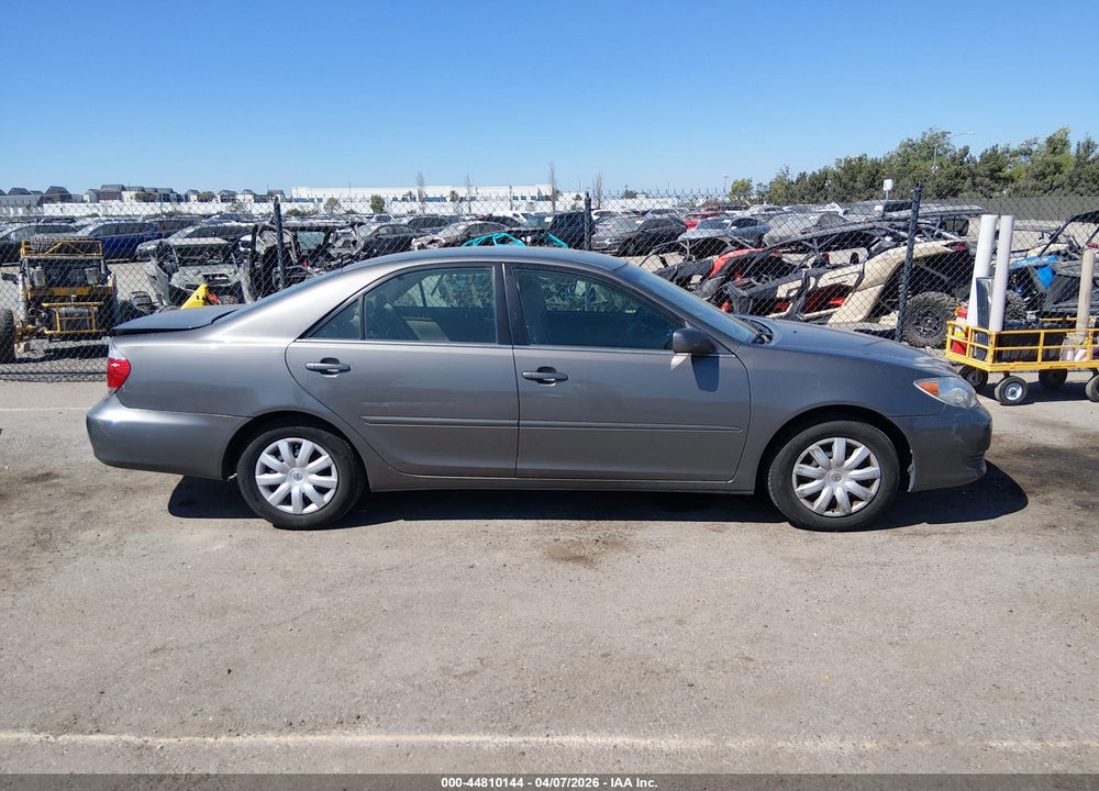 2005 TOYOTA CAMRY LE VIN: 4T1BE32K55U993565