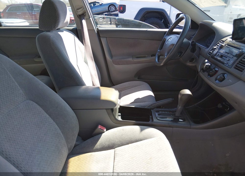 2002 TOYOTA CAMRY LE V6 VIN: 4T1BF32K82U513818