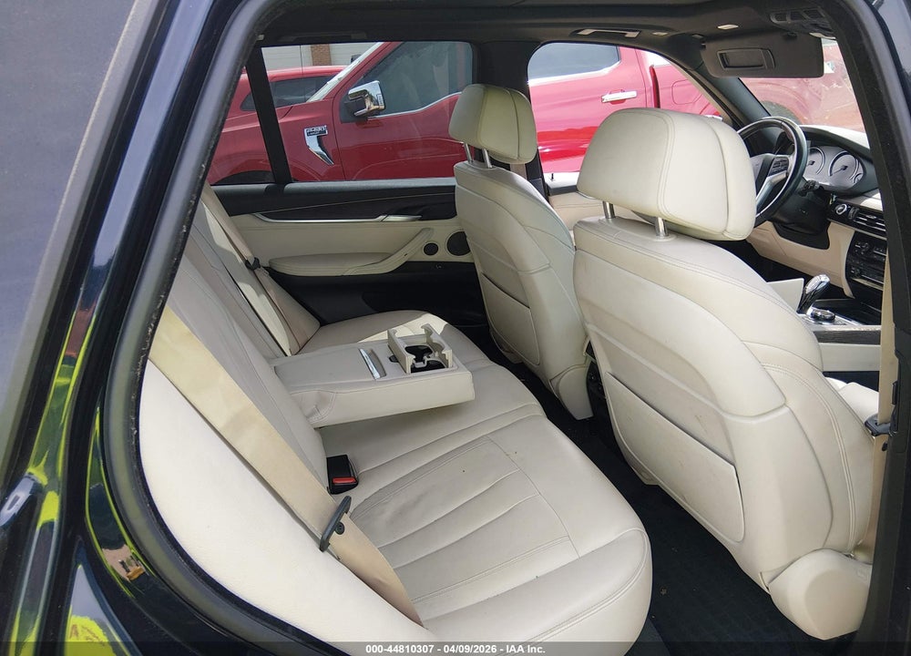 2017 BMW X5 XDRIVE35I VIN: 5UXKR0C38H0V70827