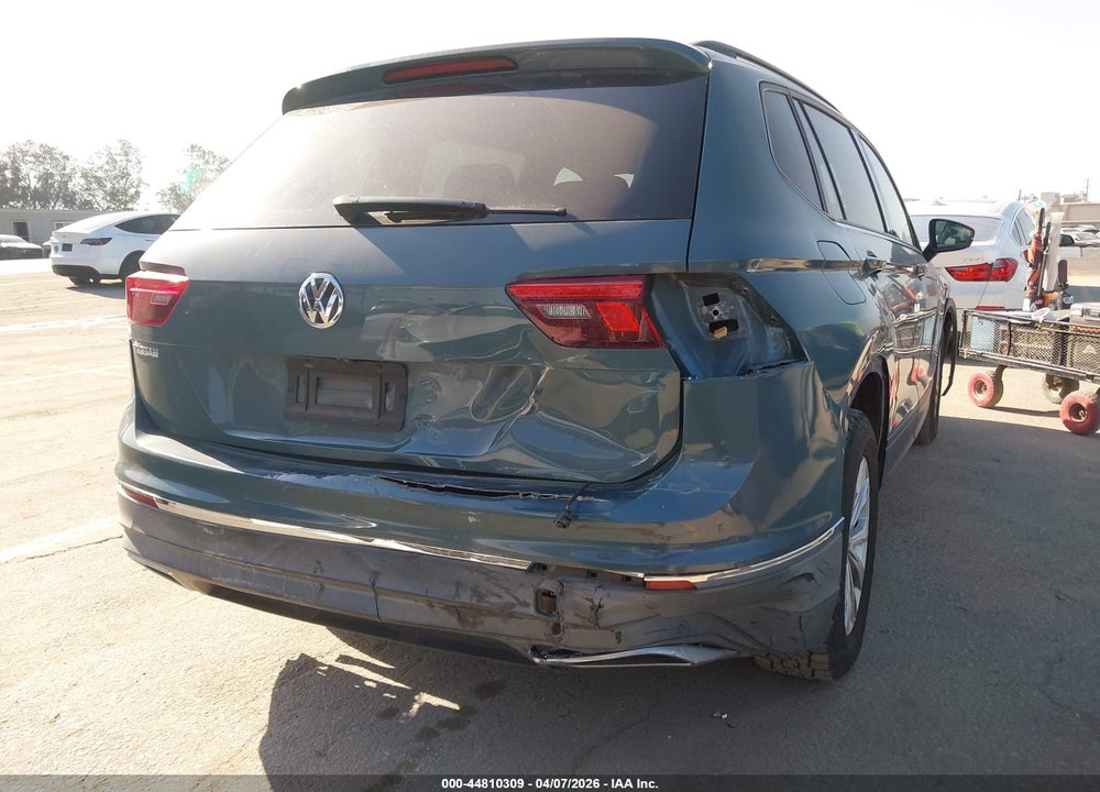 2019 VOLKSWAGEN TIGUAN 2.0T S VIN: 3VV1B7AX8KM164634