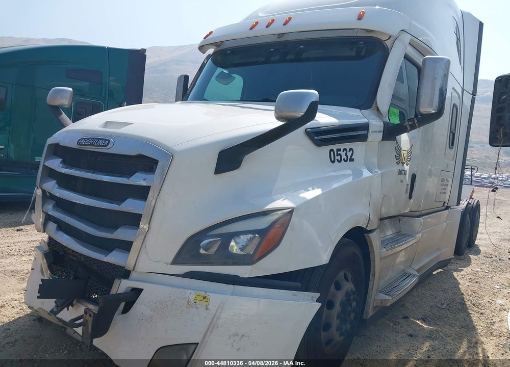 2020 FREIGHTLINER NEW CASCADIA 126 VIN: 3AKJHHDR6LSLV3881