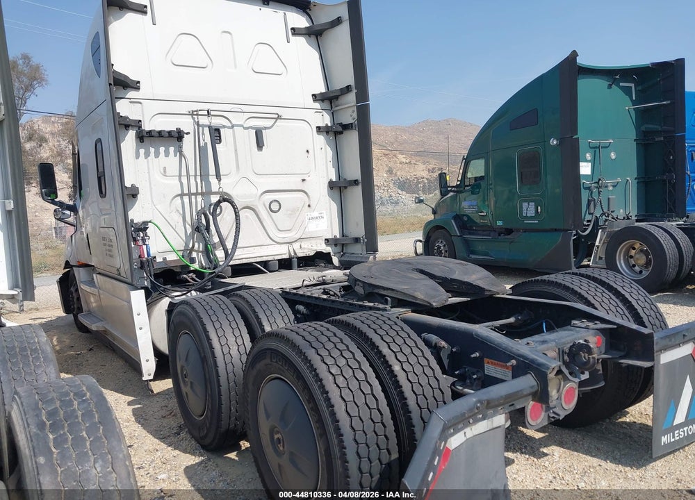 2020 FREIGHTLINER NEW CASCADIA 126 VIN: 3AKJHHDR6LSLV3881