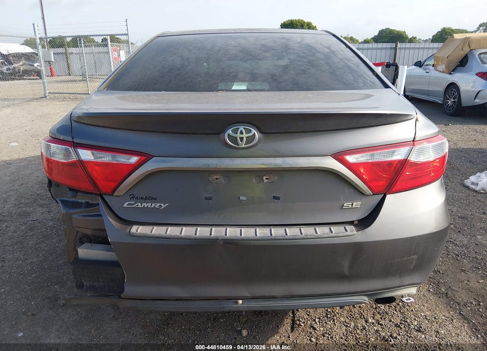 2017 TOYOTA CAMRY SE VIN: 4T1BF1FK6HU313432