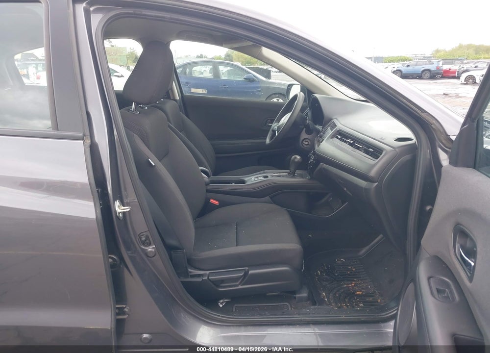 2019 HONDA HR-V LX VIN: 3CZRU6H37KG708610