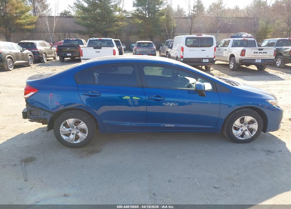 2013 HONDA CIVIC LX VIN: 2HGFB2F57DH569109