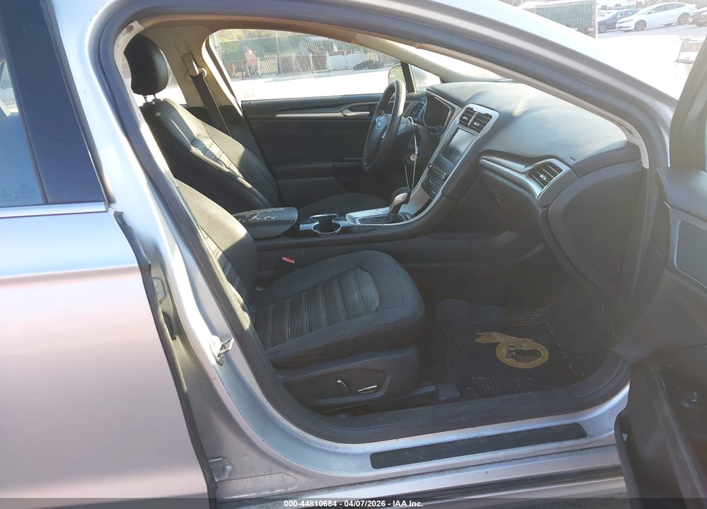 2016 FORD FUSION SE VIN: 1FA6P0H76G5111968