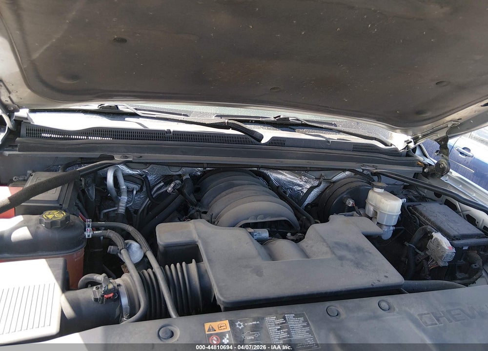 2015 CHEVROLET SUBURBAN 1500 LT VIN: 1GNSKJKC0FR537379