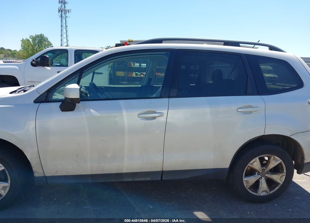 2015 SUBARU FORESTER 2.5I PREMIUM VIN: JF2SJADC4FH443537
