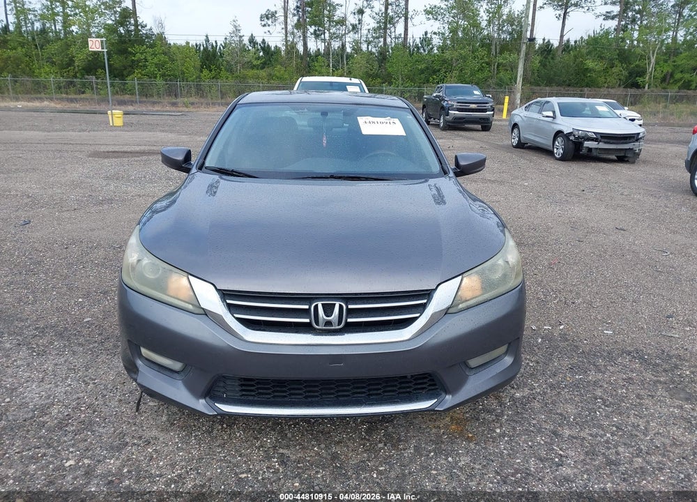 2015 HONDA ACCORD SPORT VIN: 1HGCR2F52FA181432