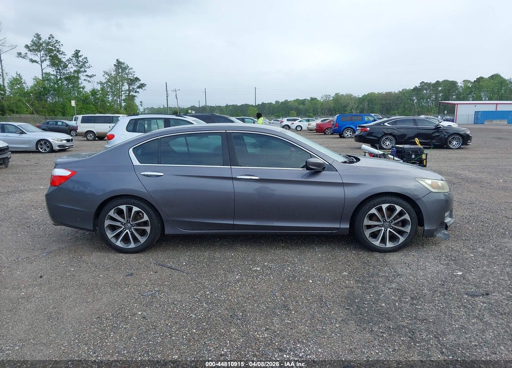 2015 HONDA ACCORD SPORT VIN: 1HGCR2F52FA181432