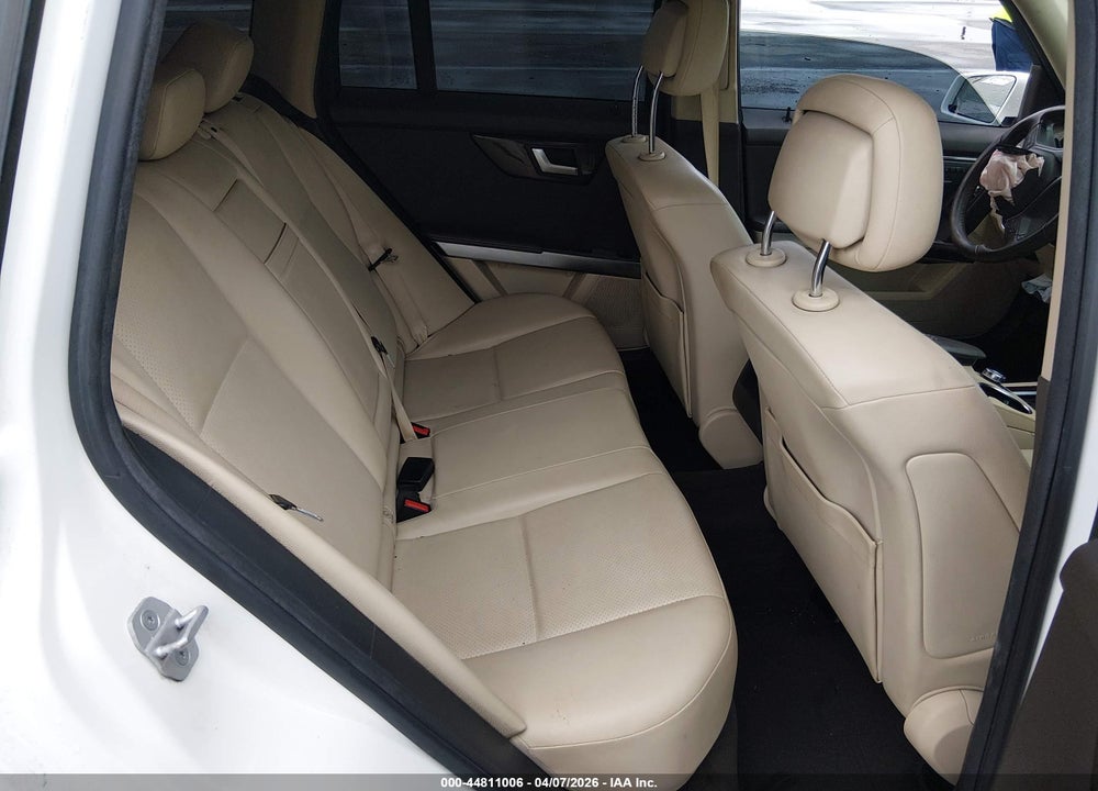 2015 MERCEDES-BENZ GLK 350 VIN: WDCGG5HB3FG340637