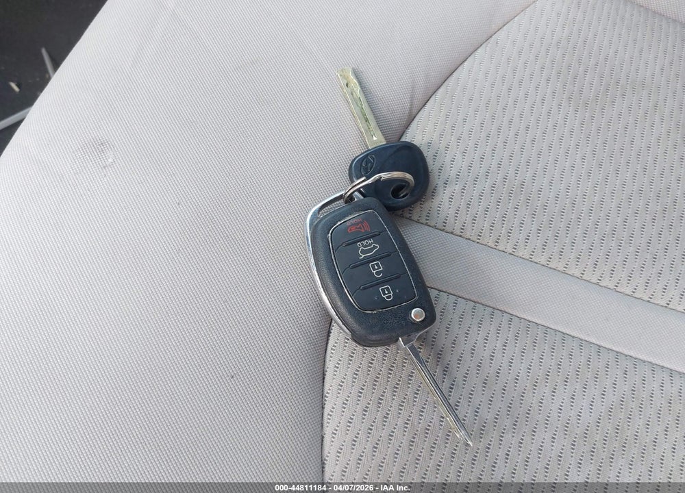 2016 HYUNDAI SONATA SE VIN: 5NPE24AF6GH274195