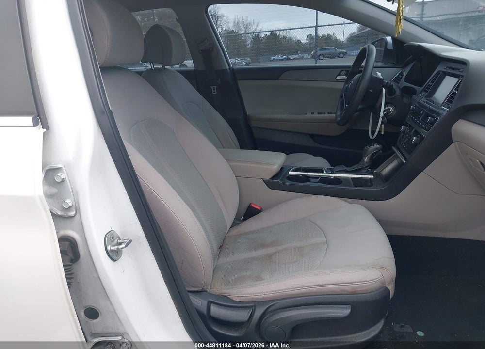 2016 HYUNDAI SONATA SE VIN: 5NPE24AF6GH274195