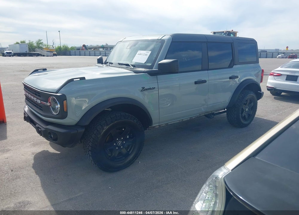 2024 FORD BRONCO BLACK DIAMOND VIN: 1FMDE1BH9RLB31785