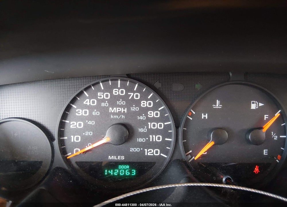 2004 DODGE NEON SE VIN: 1B3ES26C64D635981