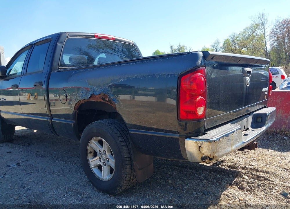 2007 DODGE RAM 1500 SLT/TRX4 OFF ROAD/SPORT VIN: 1D7HU18N57J516720