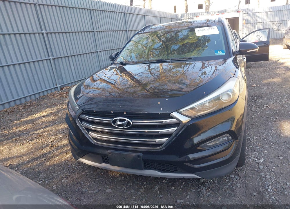 2018 HYUNDAI TUCSON LIMITED VIN: KM8J3CA22JU653366