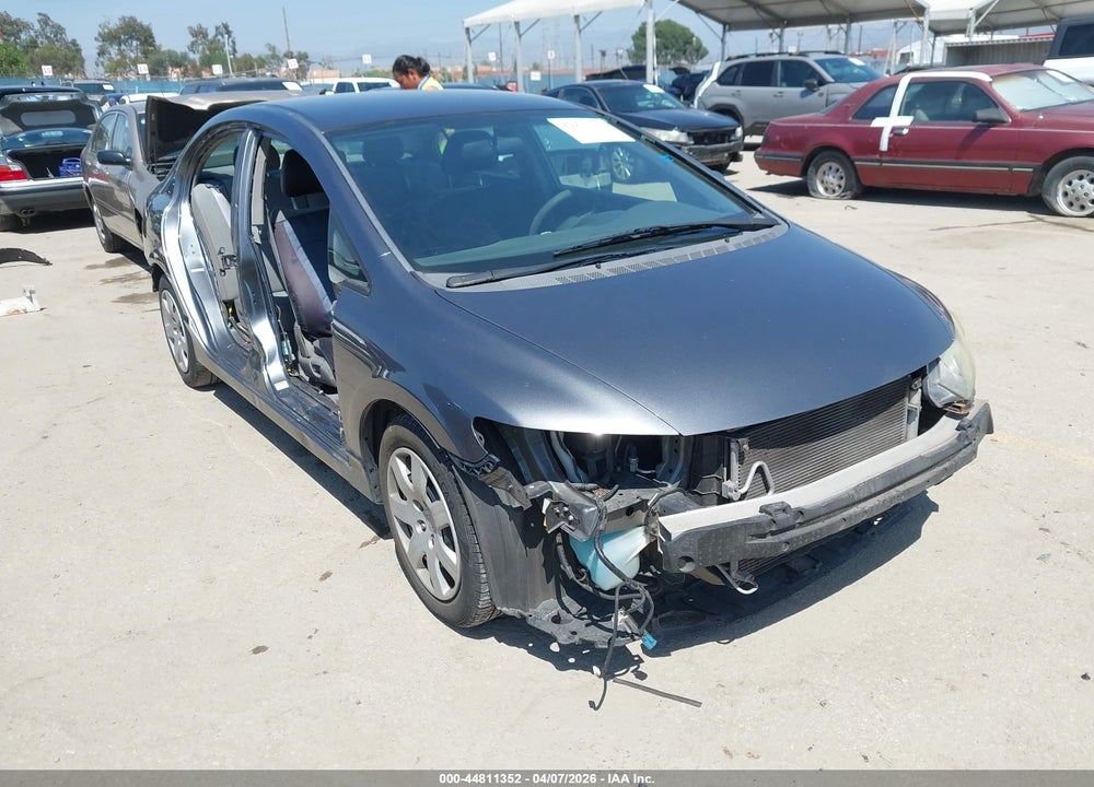 2010 HONDA CIVIC LX VIN: 19XFA1F50AE048395