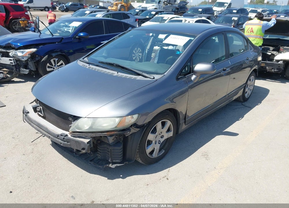 2010 HONDA CIVIC LX VIN: 19XFA1F50AE048395