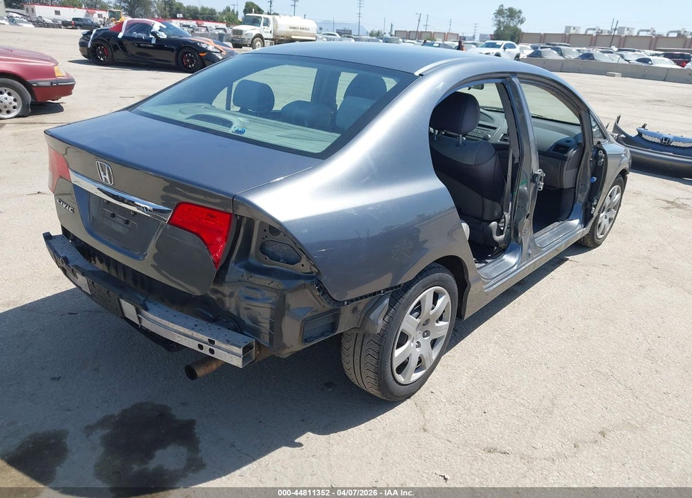 2010 HONDA CIVIC LX VIN: 19XFA1F50AE048395