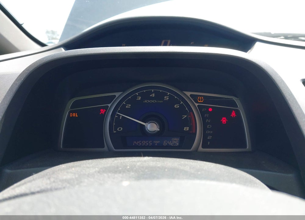 2010 HONDA CIVIC LX VIN: 19XFA1F50AE048395
