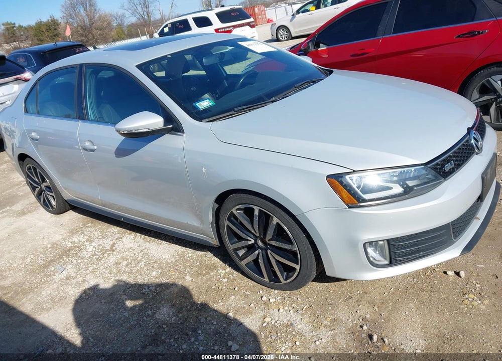 2013 VOLKSWAGEN JETTA GLI AUTOBAHN W/NAV VIN: 3VW467AJ3DM225920