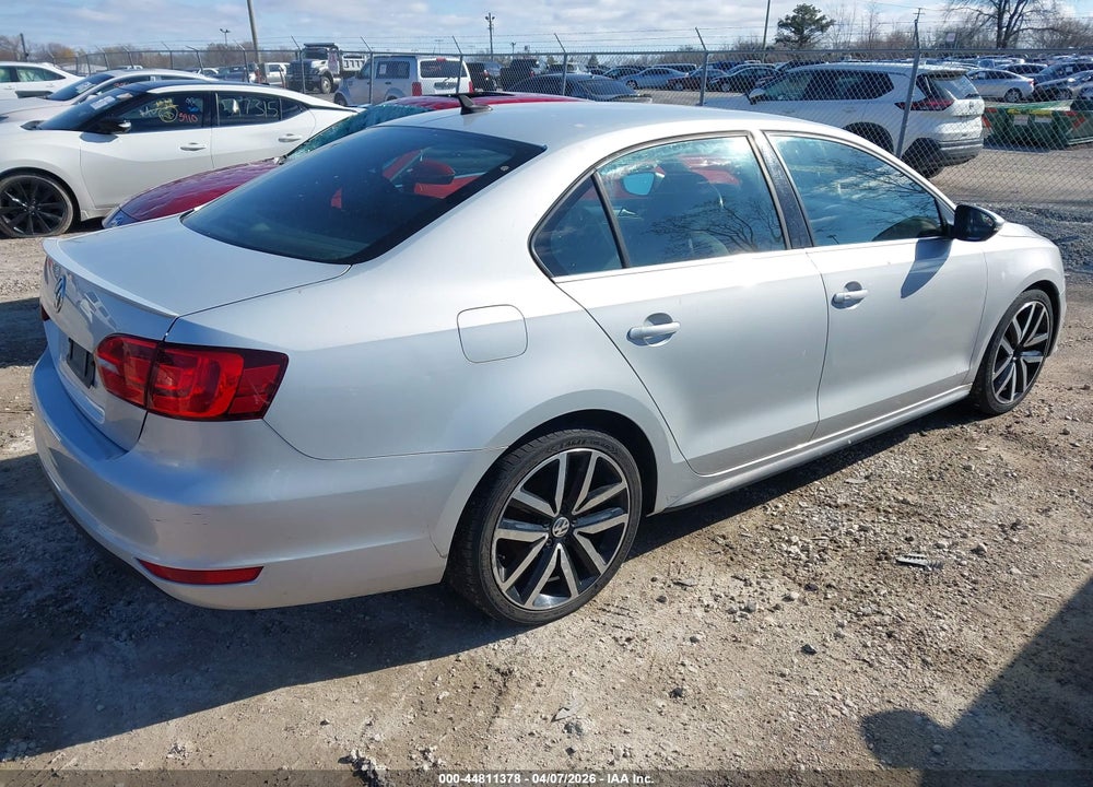 2013 VOLKSWAGEN JETTA GLI AUTOBAHN W/NAV VIN: 3VW467AJ3DM225920