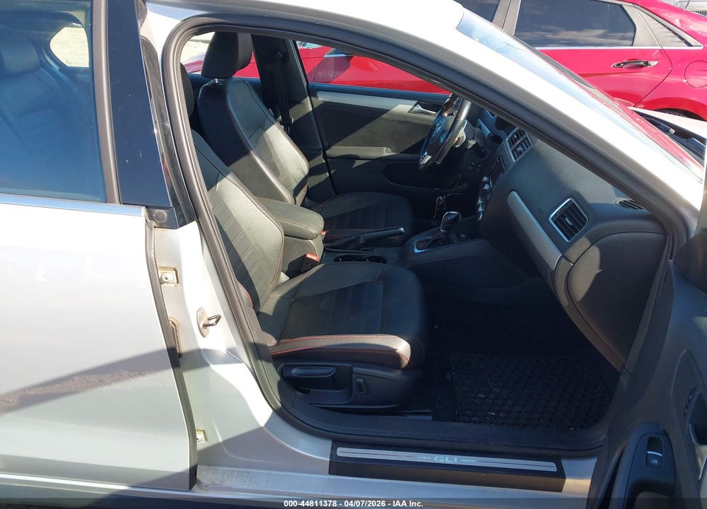 2013 VOLKSWAGEN JETTA GLI AUTOBAHN W/NAV VIN: 3VW467AJ3DM225920