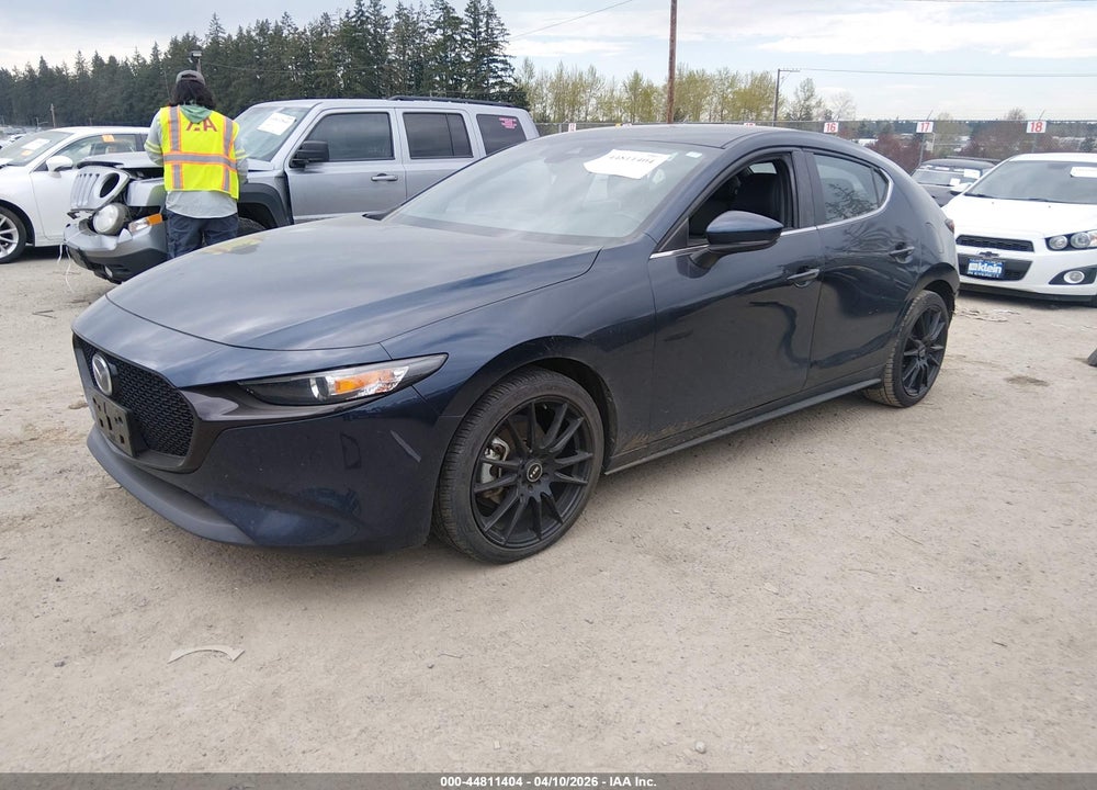 2021 MAZDA 3 SELECT VIN: JM1BPAKLXM1339432