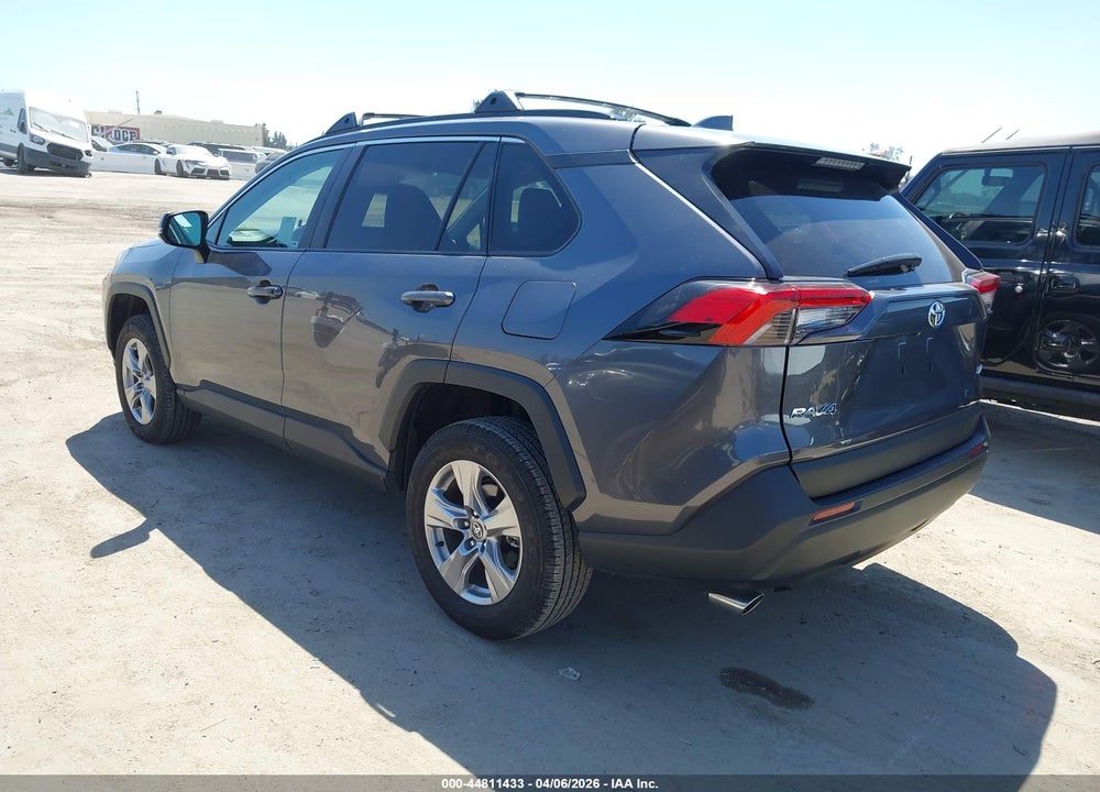 2025 TOYOTA RAV4 VIN: 2T3W1RFV2SC318183
