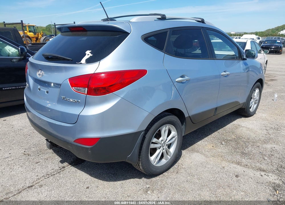2010 HYUNDAI TUCSON GLS VIN: KM8JU3AC9AU064482