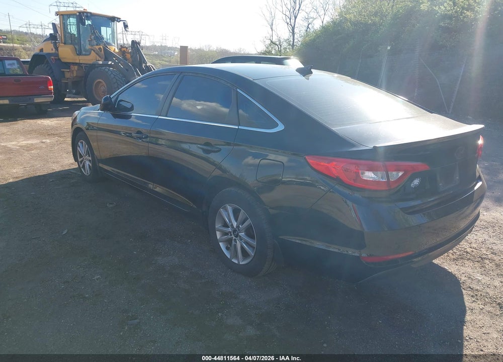 2016 HYUNDAI SONATA SE VIN: 5NPE24AF3GH407981