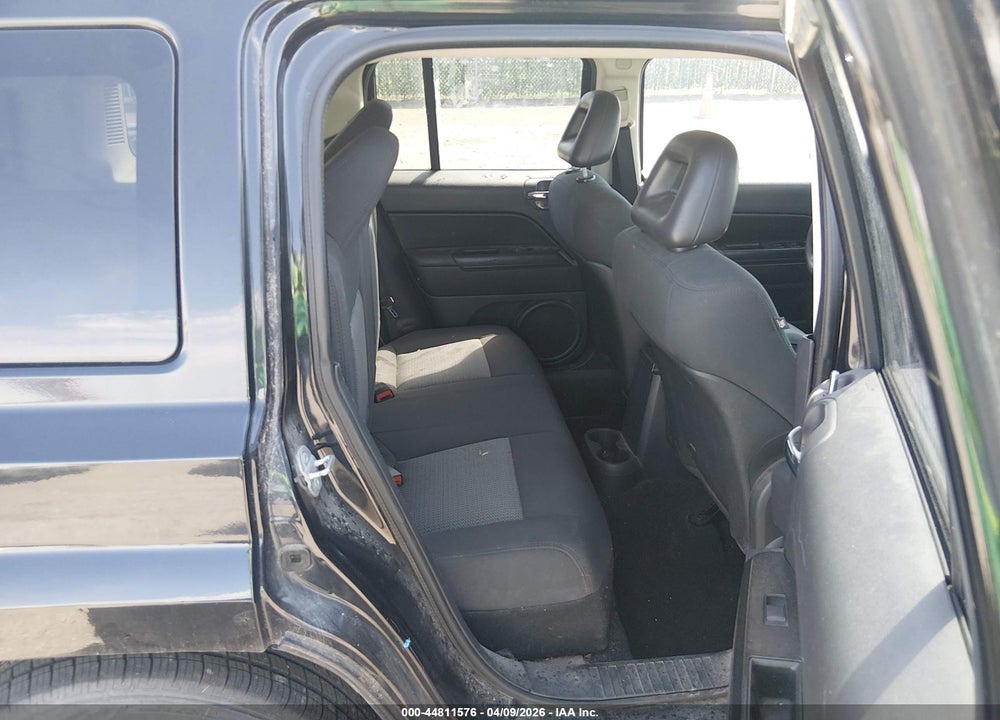2009 JEEP PATRIOT SPORT VIN: 1J4FT28A99D102763