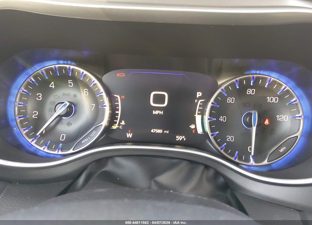 2024 CHRYSLER PACIFICA TOURING L VIN: 2C4RC1BG8RR115835